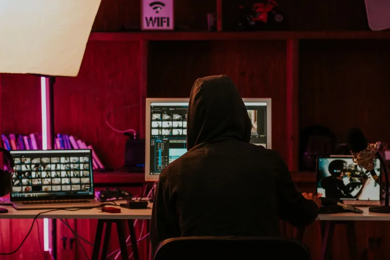 Chasing the Perfect Pixel: How Rendering Obsession Is Quietly Bankrupting Creative Studios